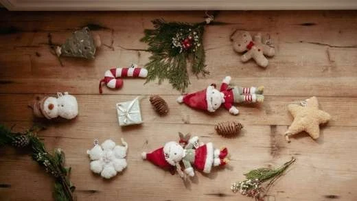 Karácsonyi díszek