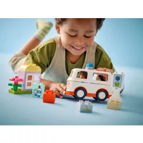LEGO DUPLO Town 10447 Mentőautó és mentősofőr