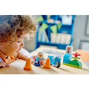 LEGO DUPLO Town 10471 Kék rendőrségi motorkerékpár