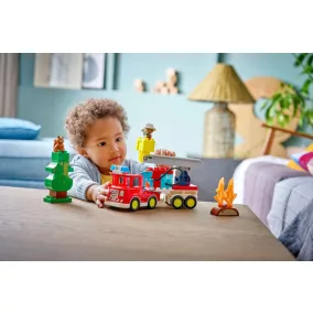   LEGO DUPLO Town 10473 Tűzoltóautó tömlővel és tűzoltóval