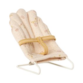 Maileg Pihenőszék bébi egérkének - Törtfehér