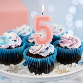   5-ös szám születésnapi gyertya - rózsaszín - dombornyomott