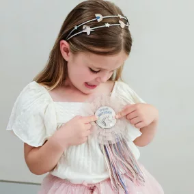 It's my birthday kitűző unikornis medállal