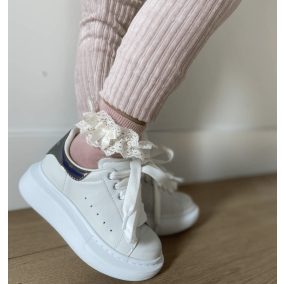 Csipkés rövid zokni masnival - halvány rózsaszín