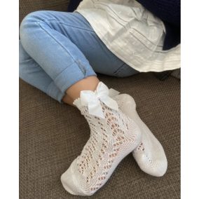 Gyöngymintás rövid zokni masnival - krémfehér - 4-6 év