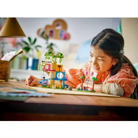   LEGO Friends 42666 Születésnapi cicazsúr és lombház cicáknak