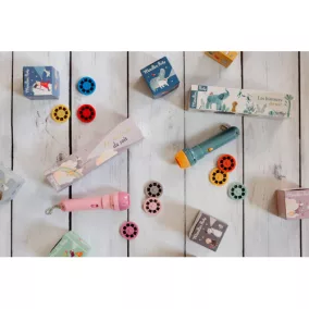 Moulin Roty Diavetítő lámpa – Mesevetítő: Pádám