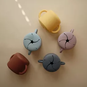 Mushie Nasitartó – krémfehér