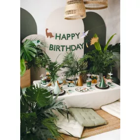 Happy Birthday feliratos dinoszaurusz girland - 300 cm