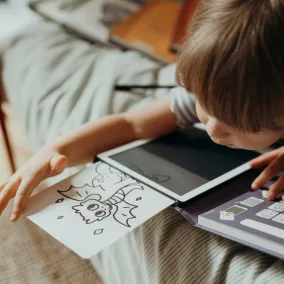   Kidywolf LCD rajztábla - Mesevilág - Kidydraw Mini Once Upon a Time