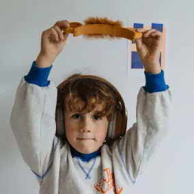Kidyears fejhallgató mágneses fülekkel - Lion