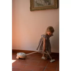 Konges Slojd Játék porszívó - Cherry