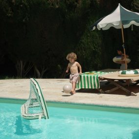 Konges Slojd Felfújható focikapu labdával