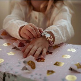   Little Dutch adventi kalendárium charm készítővel és matricával