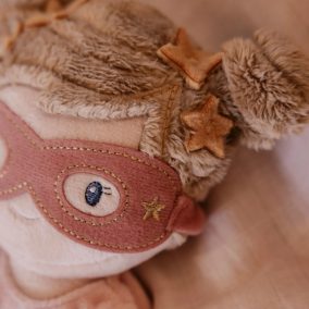 Little Dutch Rosa szuperhős baba - 35 cm