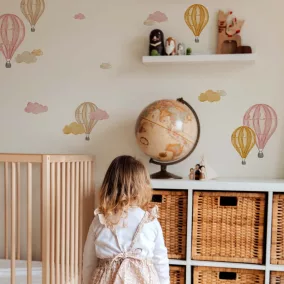 Akvarell hőlégballon falmatrica – naplemente színvilág