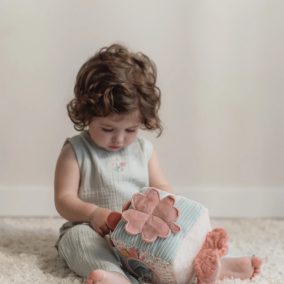   Little Dutch Miffy készségfejlesztő plüss kocka - Lucky Blossom