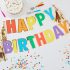 Szülinapi lufi - Happy Birthday felirat - Szívárvány