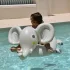Sunnylife Ride-On matrac - Eli the Elephant Grey