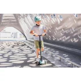 Scoot and Ride Highwaykick 5 LED roller - Forest