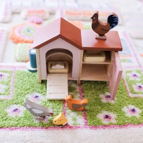 Tender Leaf Fa tyúkól tyúkokkal