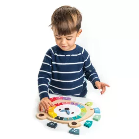 Tender Leaf Macis óra fából - 12 színes számmal