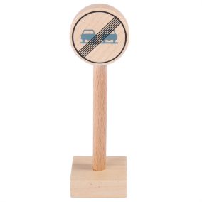 Előzési tilalom vége közlekedési tábla fából