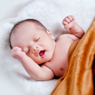 2 hónapos baba fejlődése