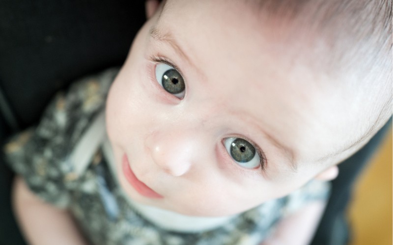 A baba látása az első évben 