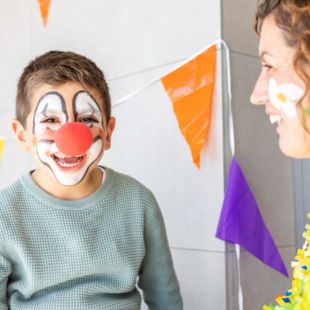 Farsangi játékok ovisoknak, kisiskolás gyerekeknek