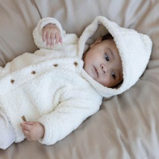 A baba öltöztetése évszakonként: útmutató