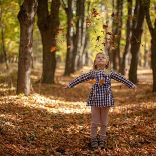 Őszi szünet programok: 15 ötlet a családnak
