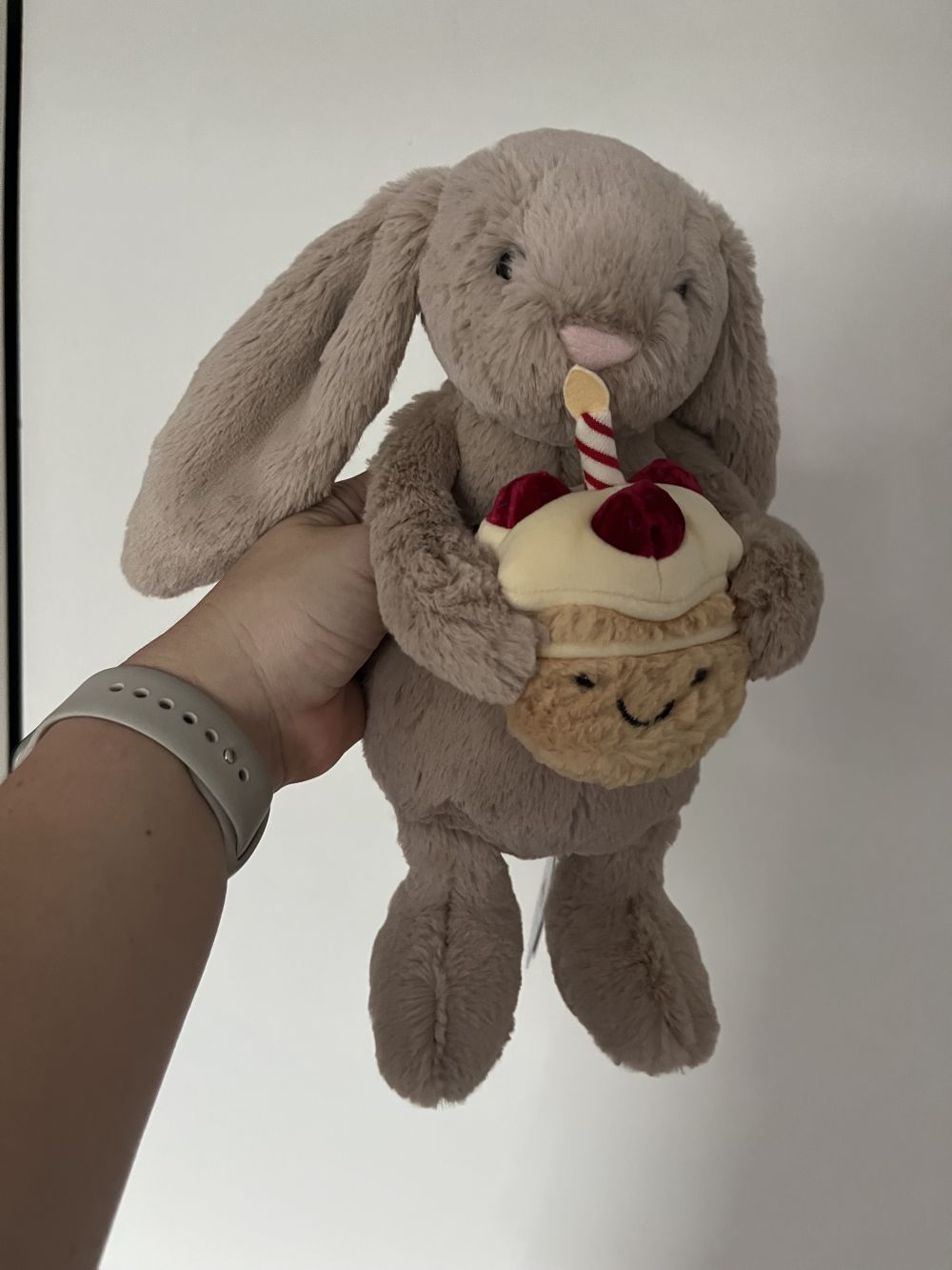 Jellycat plüss - Birthday nyuszi
