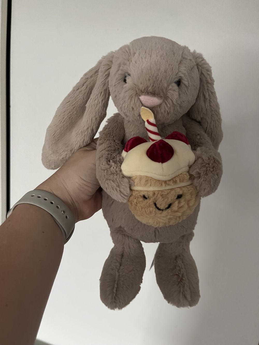 Jellycat plüss - Birthday nyuszi
