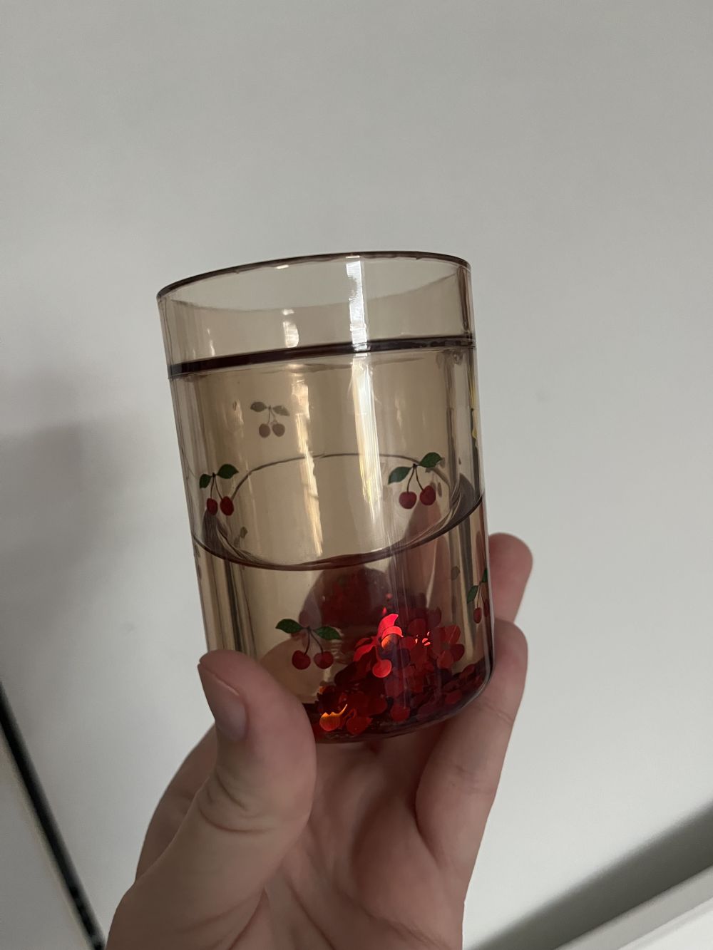 Konges Slojd csillámlós pohár - 2 darabos csomag - cherry
